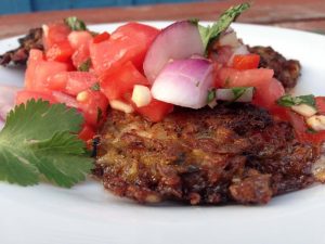 RED LENTIL RICE CAKES WITH SIMPLE TOMATO SALSA